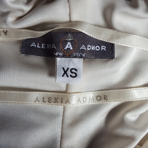 Alexia Admor Animal Print Rosette Halter Dress - Picture 5 of 6